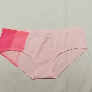 VS Pink Large Seamless Hipster Panty